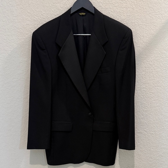 Pierre Balmain Other - Pierre Balmain Classic Black Men's Blazer 42 L